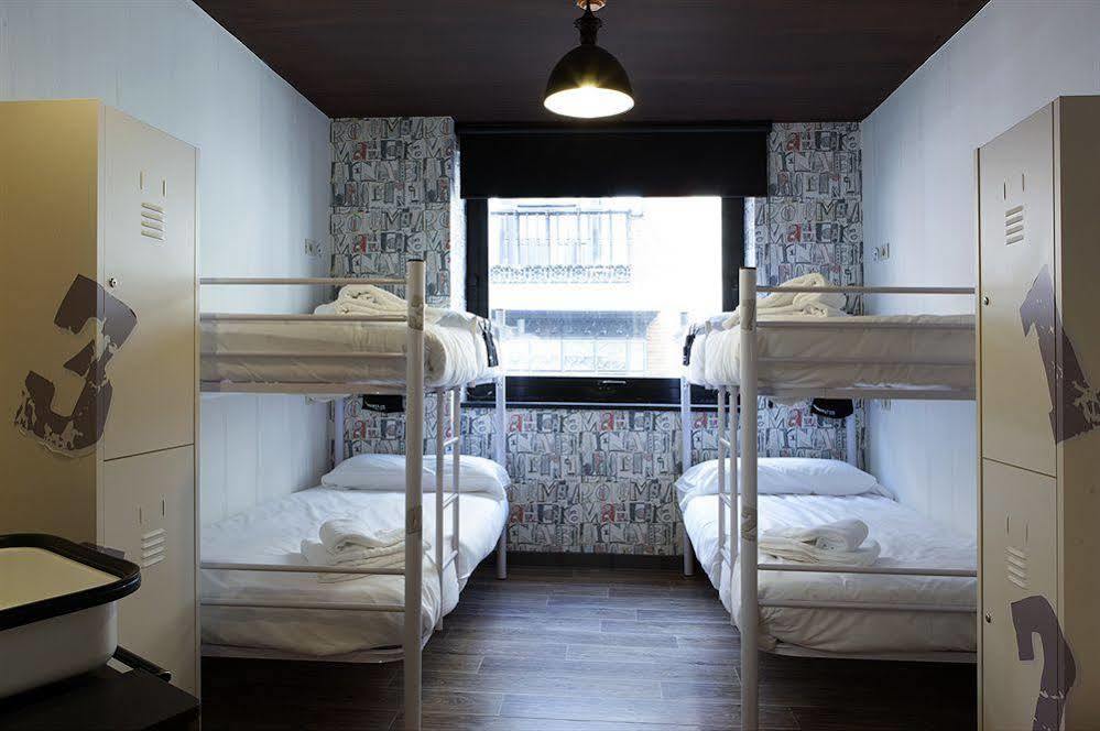 Room00 Ventura Hostel Madrid Eksteriør bilde